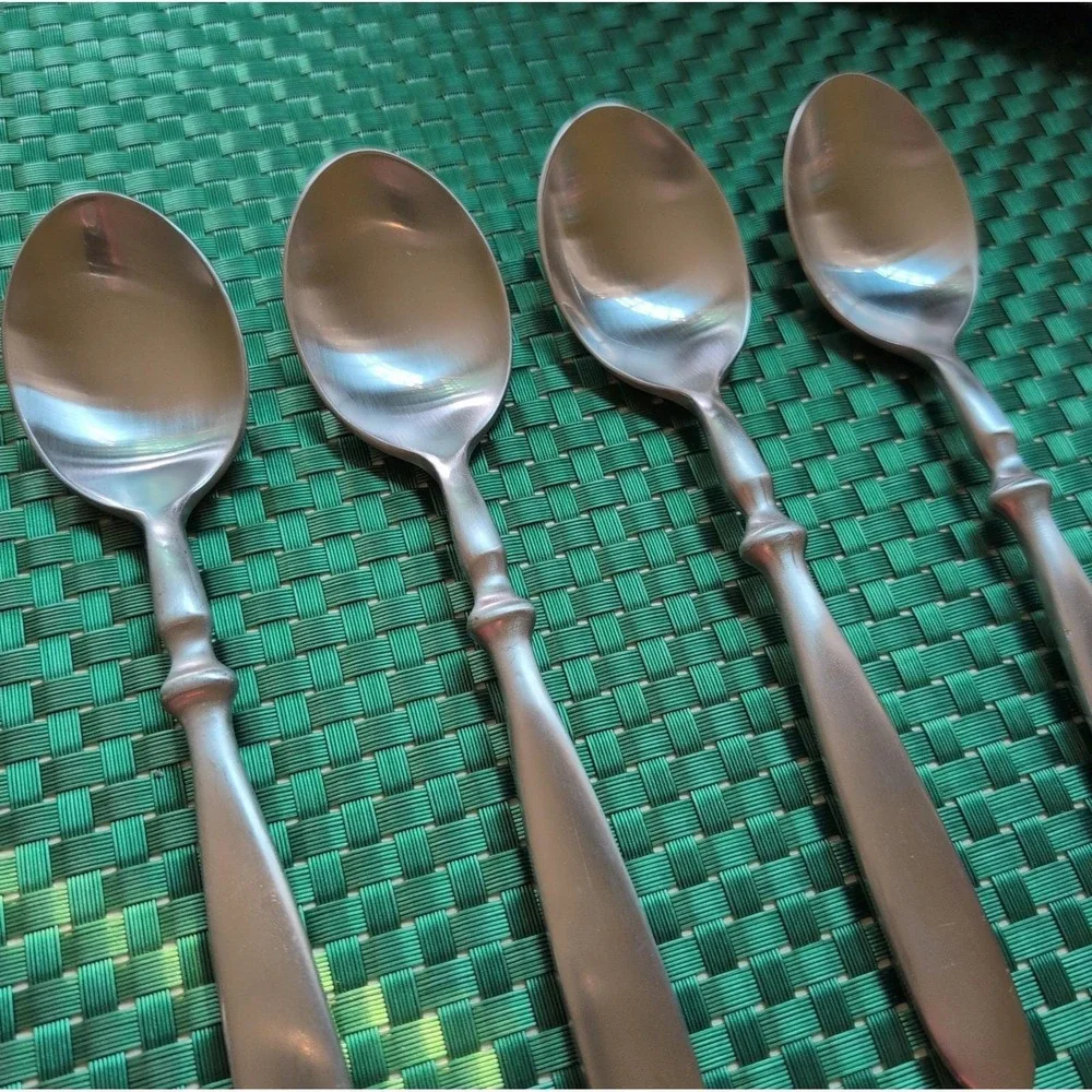 Cambridge TOWNHOUSE Soup Spoons Set Lot of 4 SATIN Stainless Bistro Style VTG